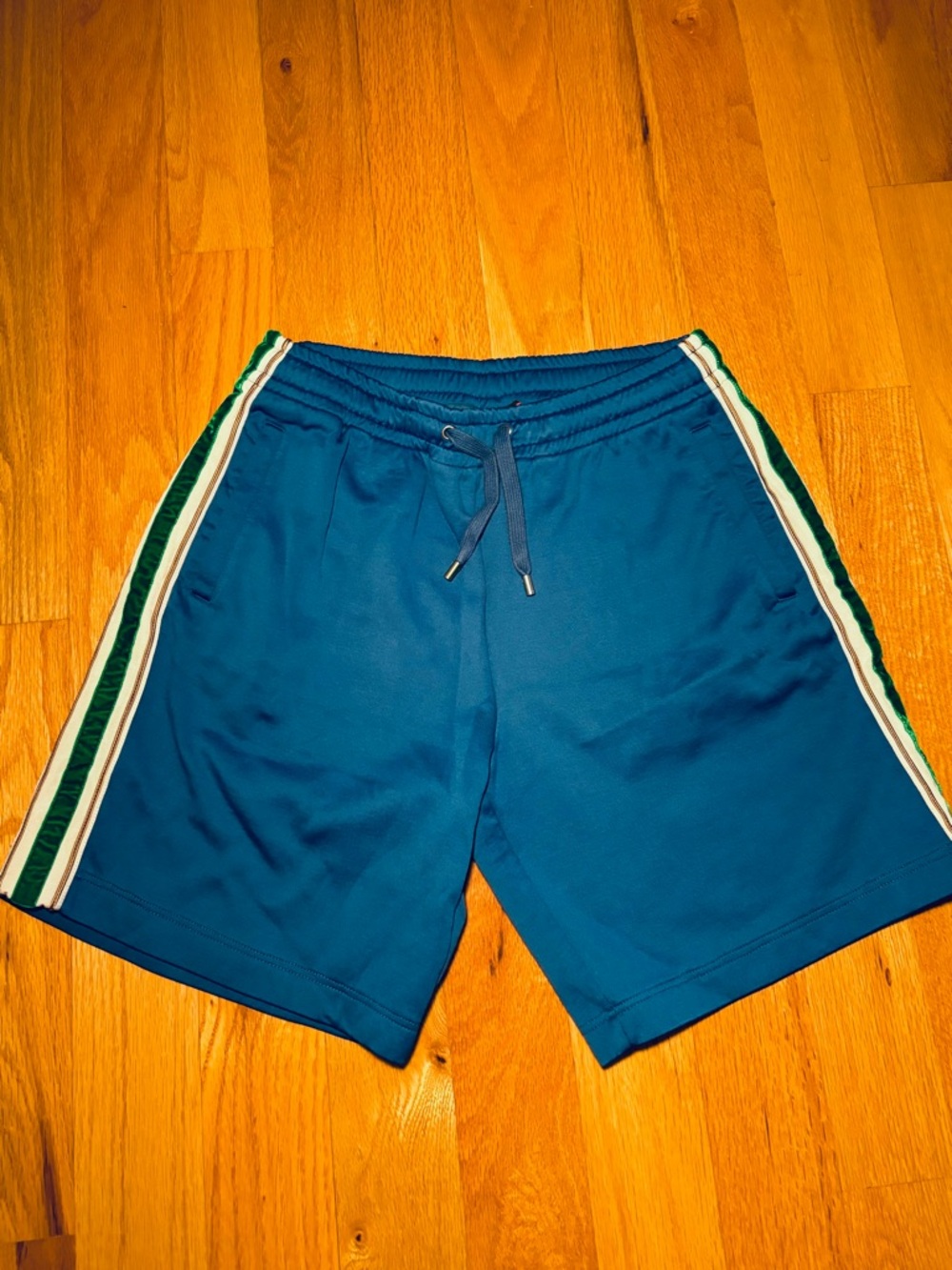 Gucci Logo Stripe Casual Shorts